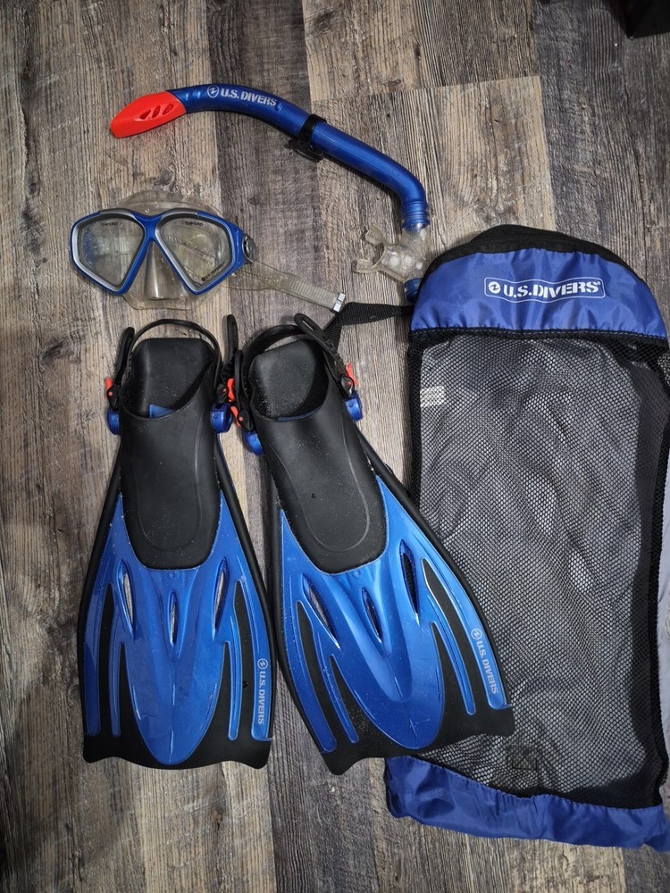 Scuba U.S. Divers Dive Flippers Snorkel Goggles Plus Bag Adult S/M (US 4.5-8.5)