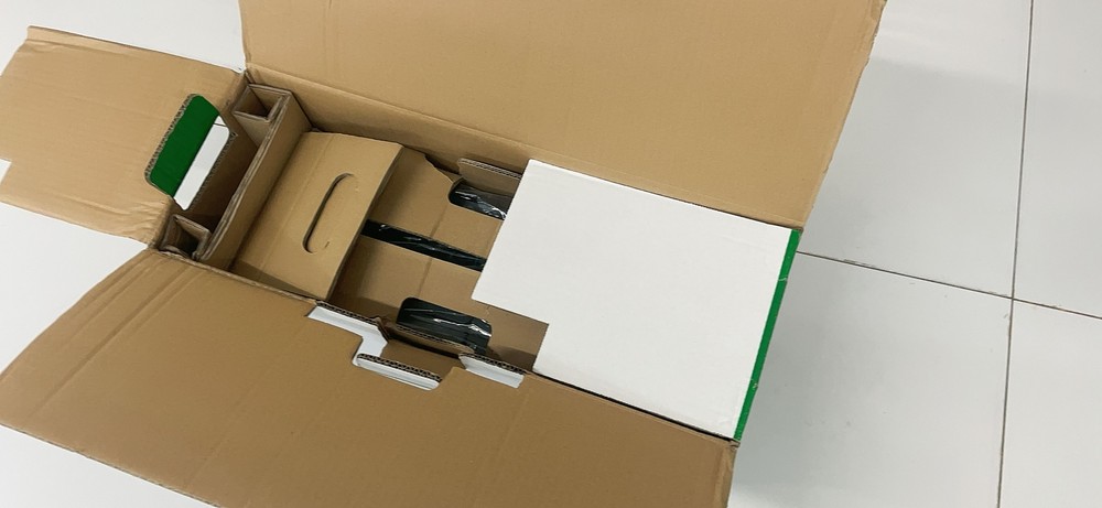 1PCS NEW LV432775 Via DHL or Fedex