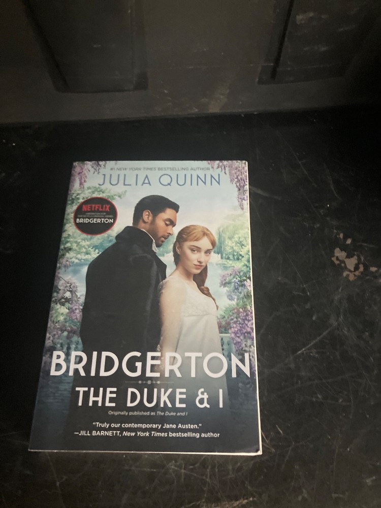 Bridgerton [TV Tie-In] : The Duke and I by Julia Quinn (2020, Trade Paperback)
