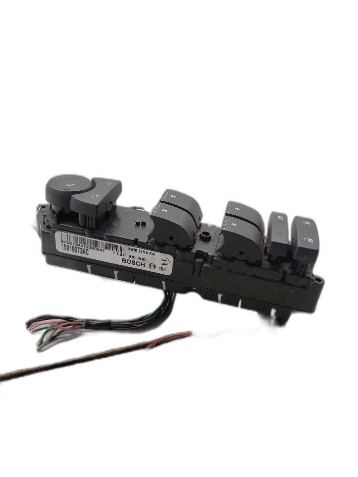 07-09 SRX Driver Front Door Switch Lock & Window Opt DR2 1283432 Replacement