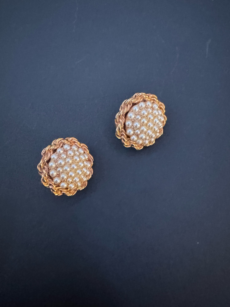 Vintage Signed BOUCHER 6636 Earrings Faux Pearl Gold Tone Rope Cluster 1950s