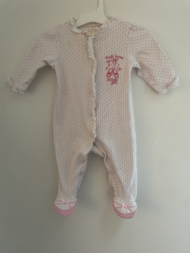 Little Me Baby Girls Pink Ballet Shoes Ruffle Cotton Snap-Up 1-Piece Cream 9M
