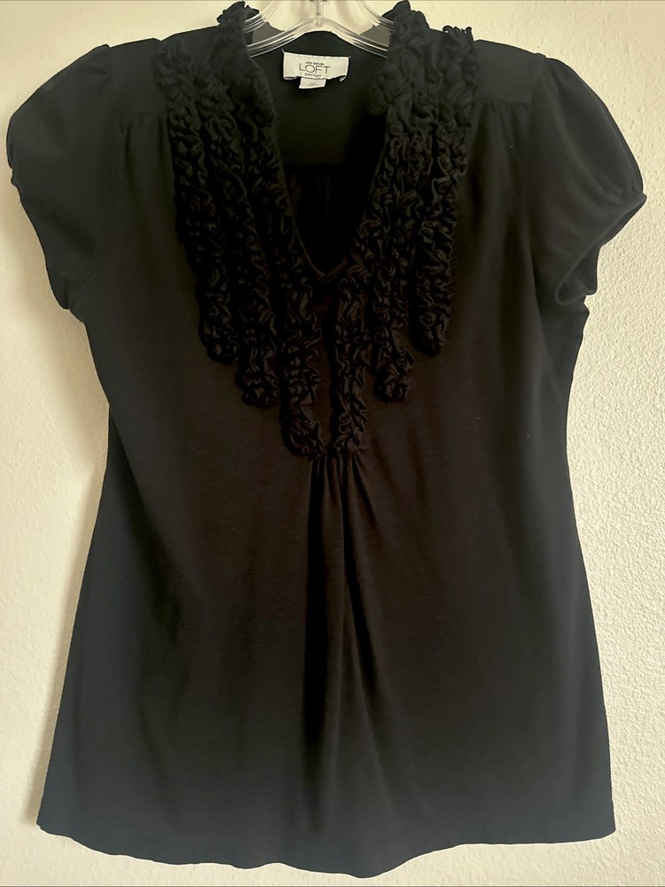 Ann Taylor LOFT Ladies Black Ruffle Size Petite Small Short Sleeve Top