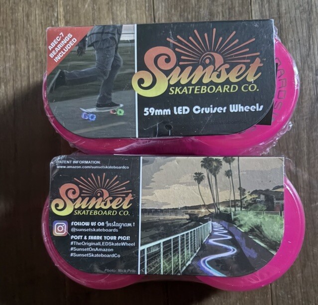 Sunset Skateboard Wheels Pink 59mm 2 Pack LED ABEC-7 Bearings Included