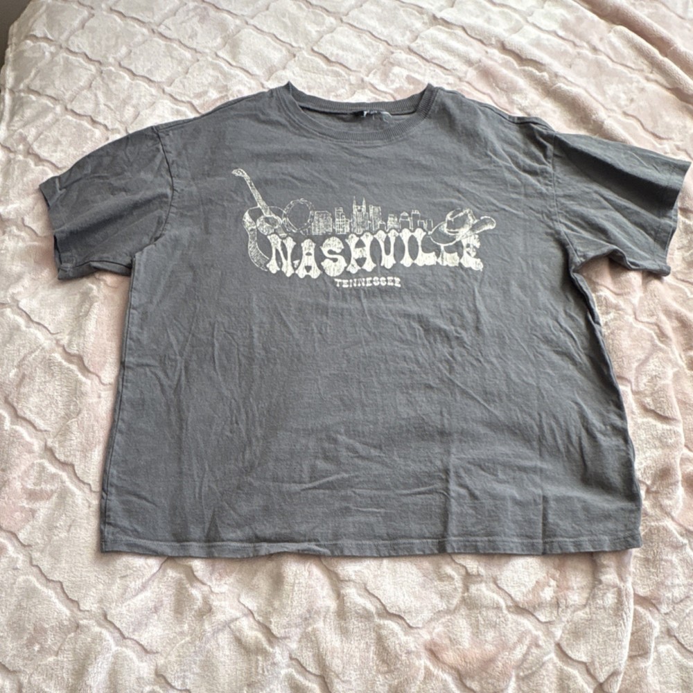 Men's Gray Nashville Tennessee Music Graphic Crew Neck T-Shirt
