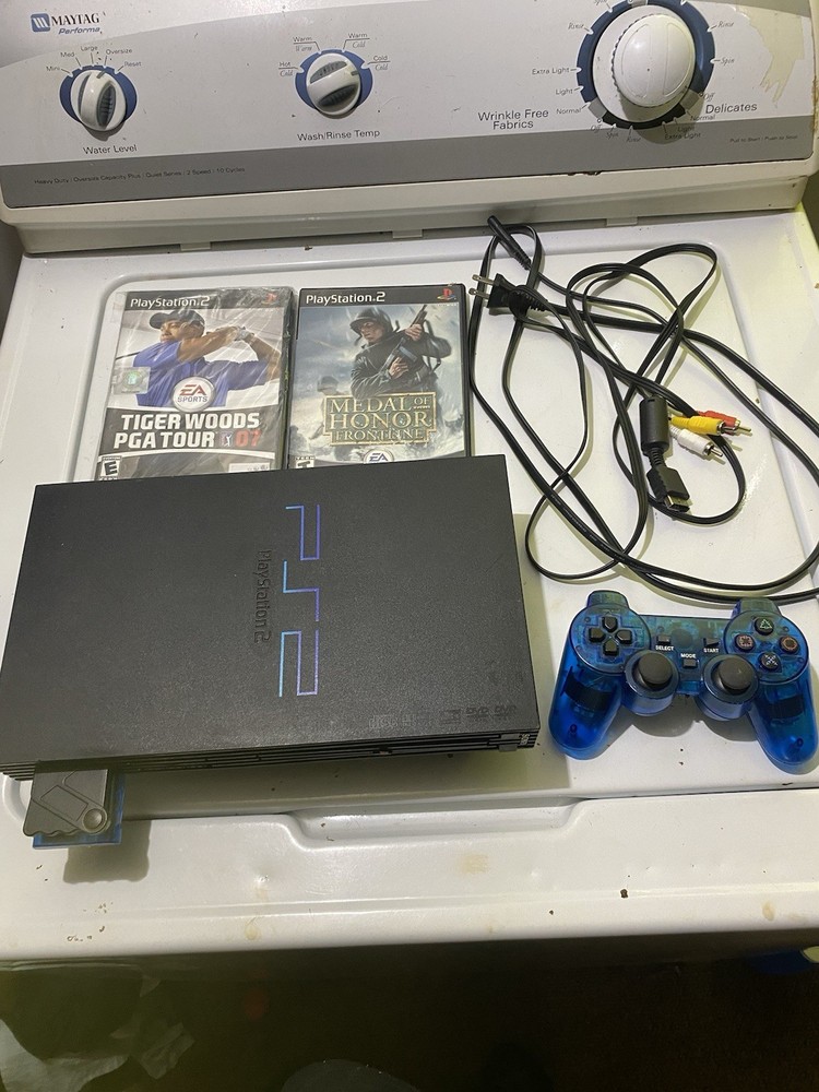 PlayStation 2 PS2 Console Bundle w/ Controller, Memory Card + 2 Games