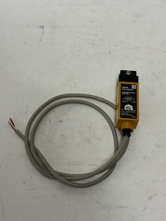 Used - Omron E3S-X3CE4 Photoelectric Switch Red LED 12-24VDC