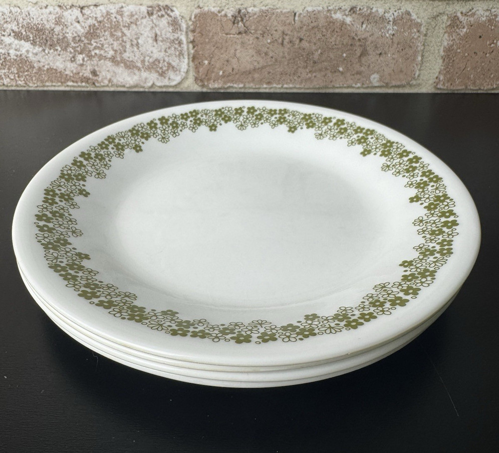 (4) 70’s Corelle Corning Appetizer Dessert Plate CRAZY DAISY SPRING BLOSSOM 6.75