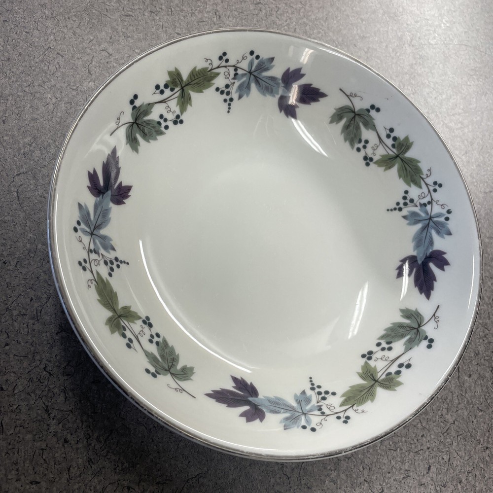 Royal Doulton Burgundy Coupe Cereal Bowl TC1001 Grape Vine Fine China England
