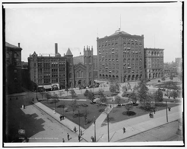 Public Square,plazas,parks,buildings,Cleveland,Ohio,Detroit Publishing Co,c1908