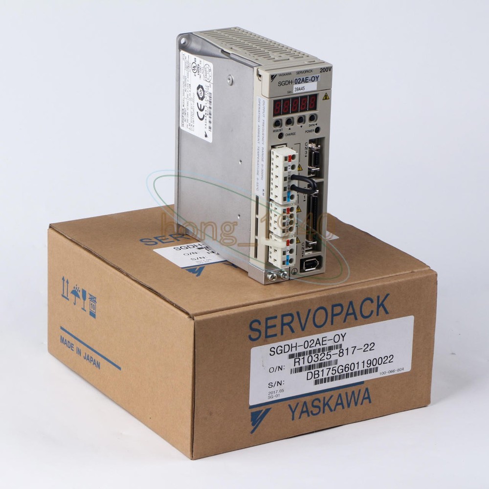 1PCS New YASKAWA SGDH-02AE-OY Servo Drive