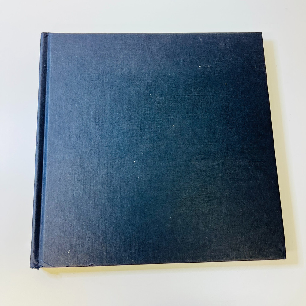 Ghosts of the Abyss : A Journey into the Heart of the Titanic (NO Dust Jacket)