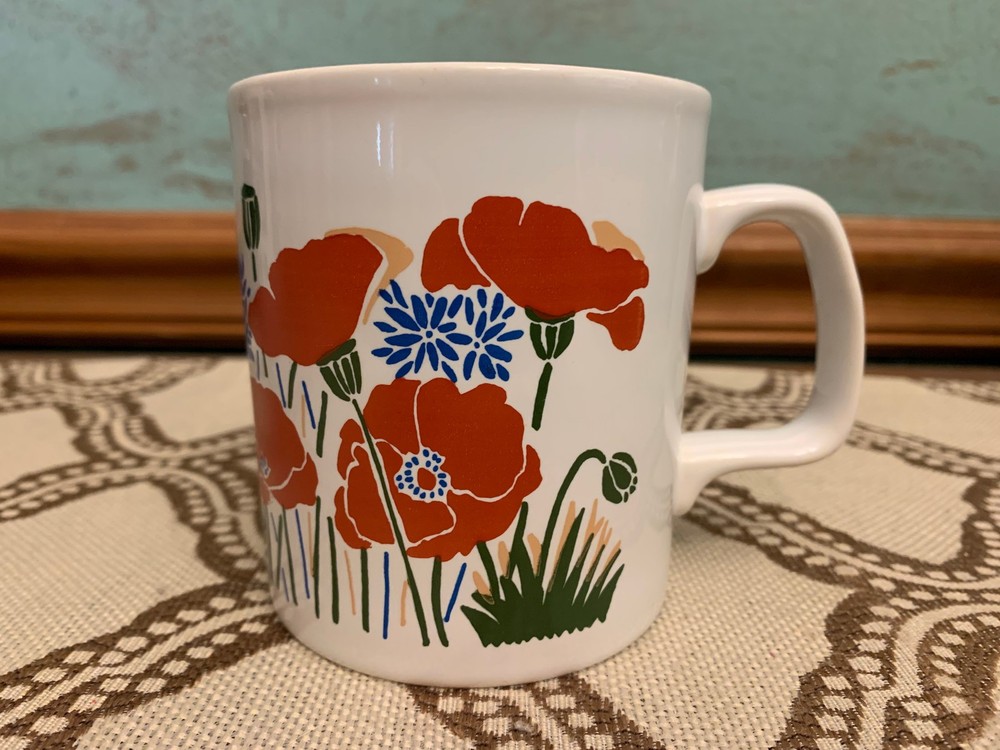 Vintage Coloroll Kilncraft England Poppy Flower Field Coffee Mug