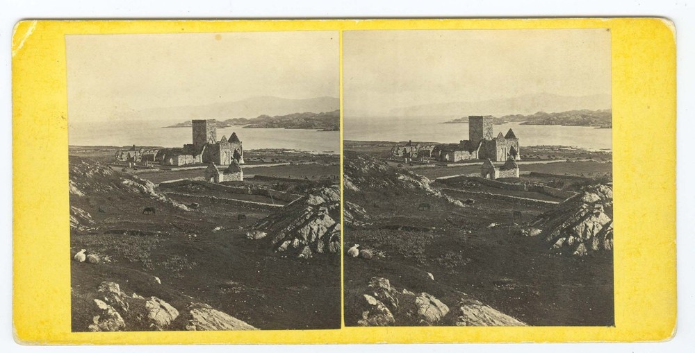 G2297~ SCOTLAND – Iona Cathedral & St Oran’s 1860s Stereoview #164 GW Wilson