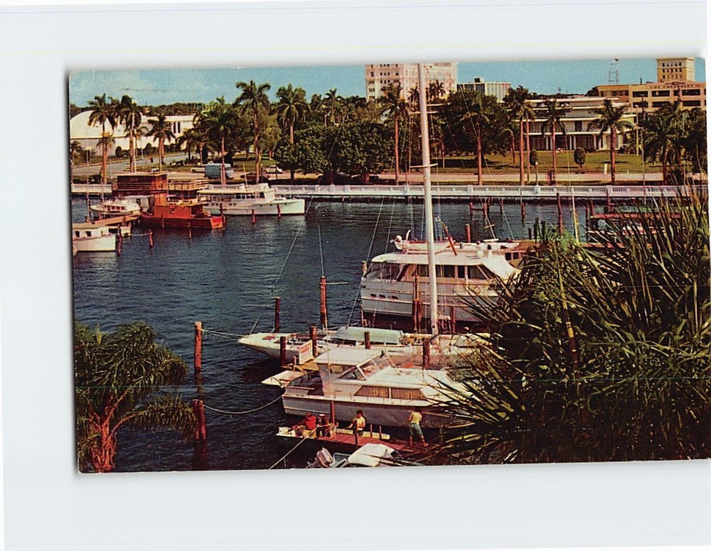 Postcard Memorial Pier Yacht Basin Bradenton Florida USA