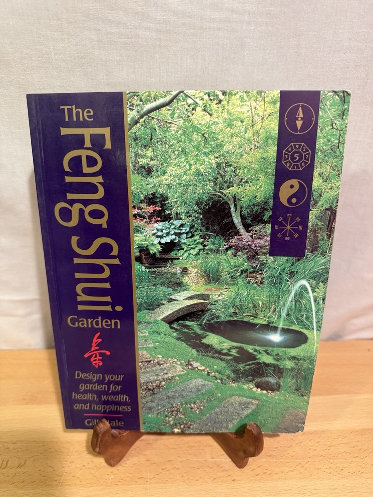 The Feng Shui Garden by Gill Hale Pre Owned Paperback