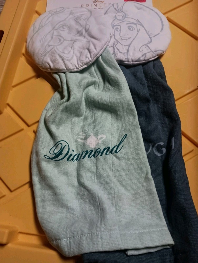 Disney Aladdin and Jasmine His & Hers Brand New Hand Towels