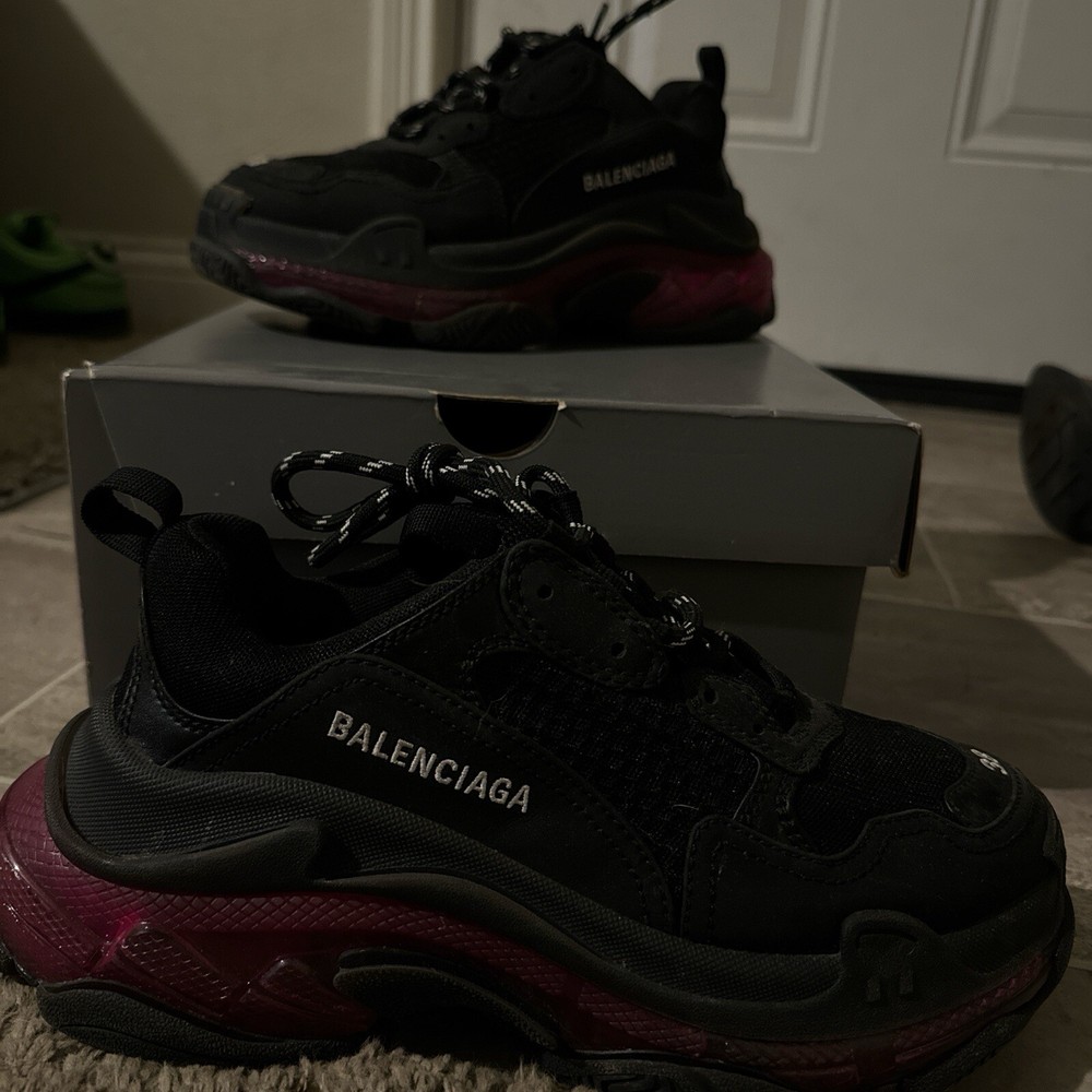 Balenciaga Triple S
