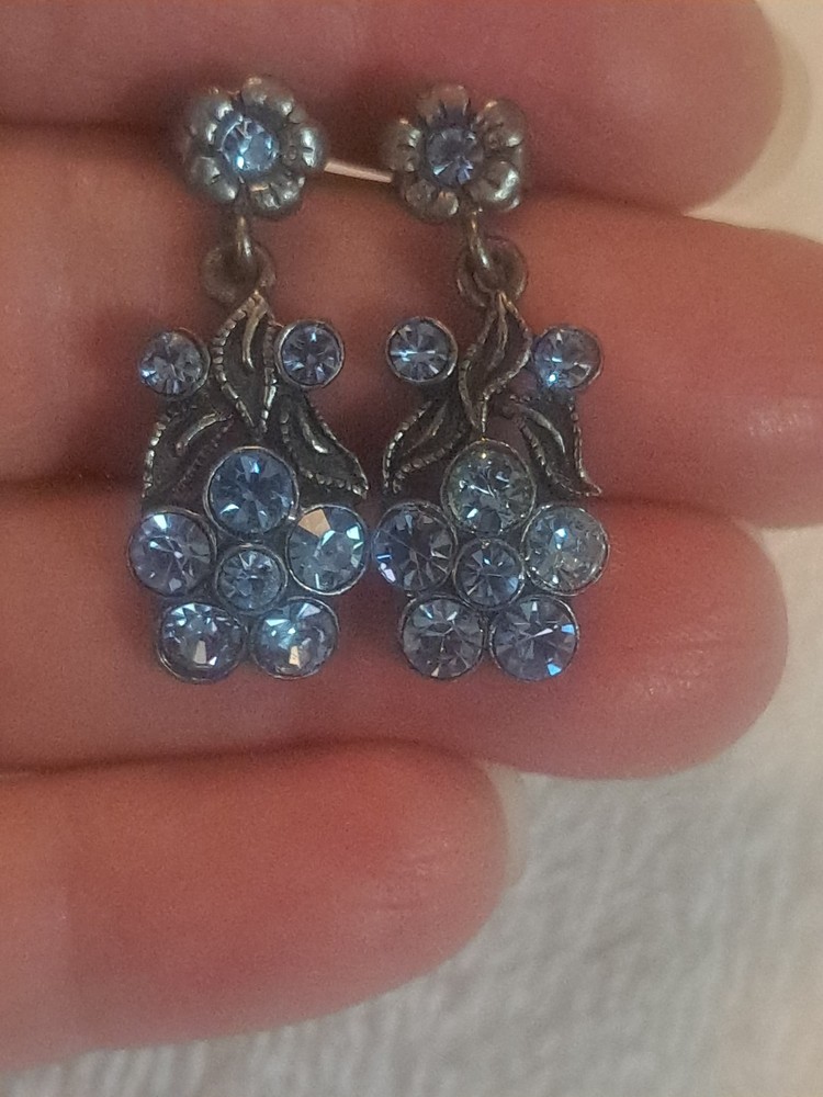 Vintage Art Deco Blue Paste Filigree Drop Stud Earrings Silvertone