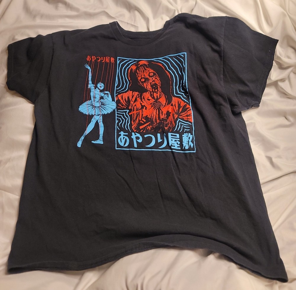 Junji Ito House Of The Marinettes XL Shirt