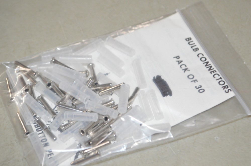 HO scale PARTS GH Products bulb connectors (30)