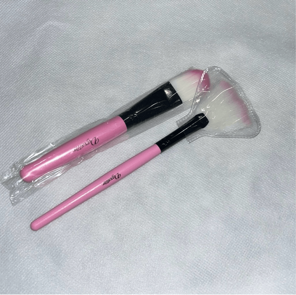 Daxstar 2-Piece Pink and Black Makeup Brush Set New