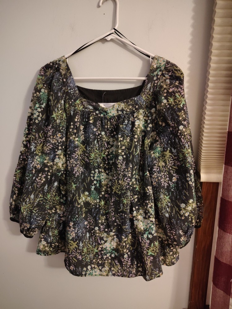 LC Lauren Conrad Blush Pink Floral Sleeve Blouse Size Large NWT
