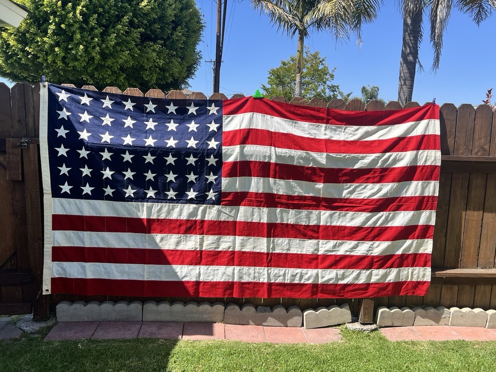 **RARE** VALLEY FORGE FLAG CO.  Vintage 48 Star Flag 5x 9 1/2 FT.