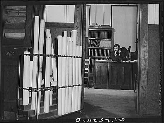 Photo:San Augustine Texas Lawyer Ramsey Office 1900s Interior Portrait