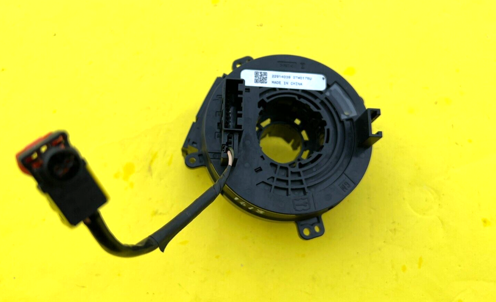 2012-2013 Chevy Cruze OEM Clock Spring Steering Column 22914039