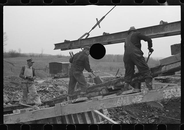 Photo:1930s Railroad Wreck Recovery Workers Steam Crane Wreckage