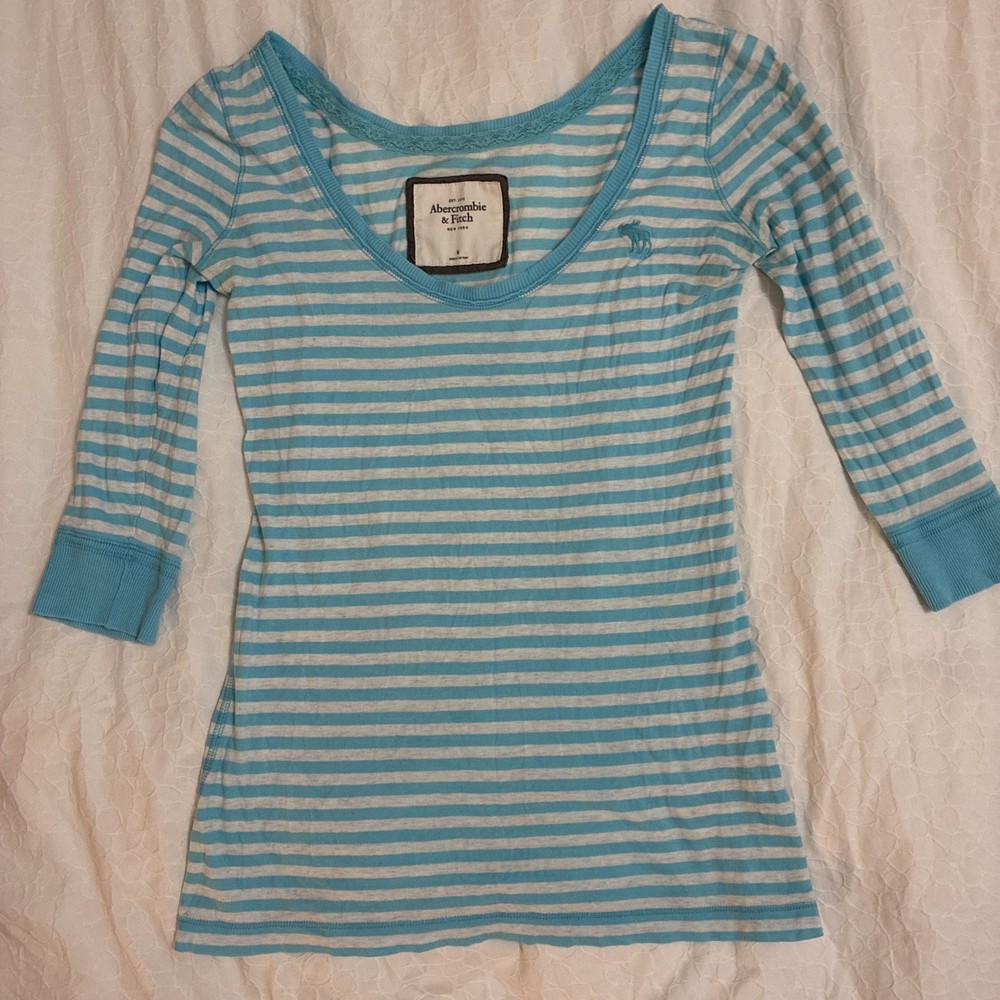 A&f Abercrombie & Fitch Light Blue White Stripes 3/4 Sleeve T- Shirt Top Sz M