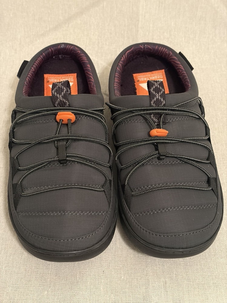 Ozark Trail Men’s 8 Puff Quilted Bungee Slippers / Indoor-Outdoor Camp Shoes