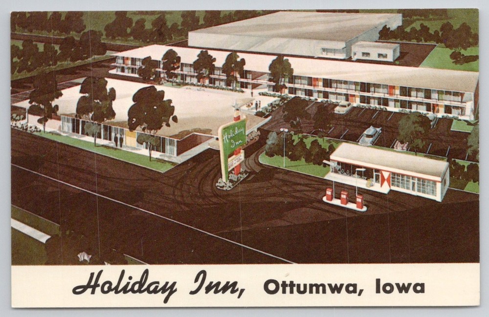 Vintage Holiday Inn Ottumwa Iowa Postcard Motel Gas Station 1960s Curteich