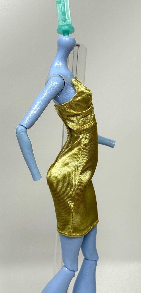 Monster High Winter Howliday Cleo de Nile Doll Outfit Satiny Gold Mini Dress