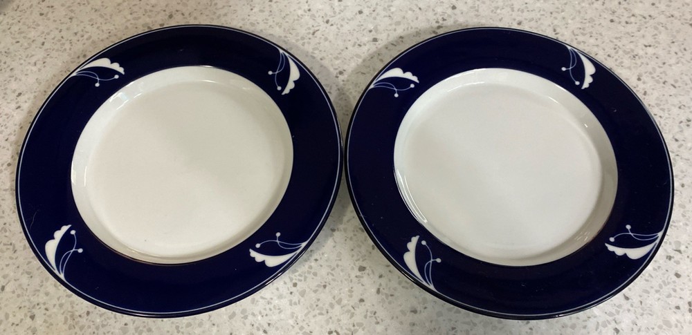 Dansk Flora Bayberry Indigo Blue Rimmed 9