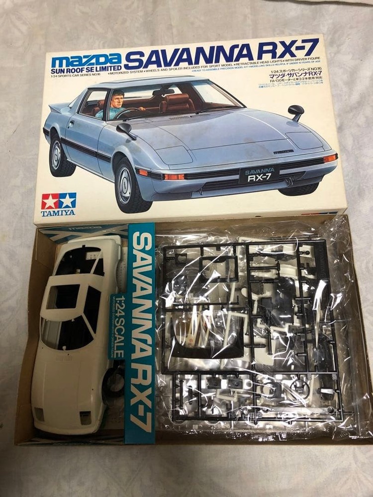 TAMIYA MAZDA SAVANNA RX-7 plastic model kit #0f2d44