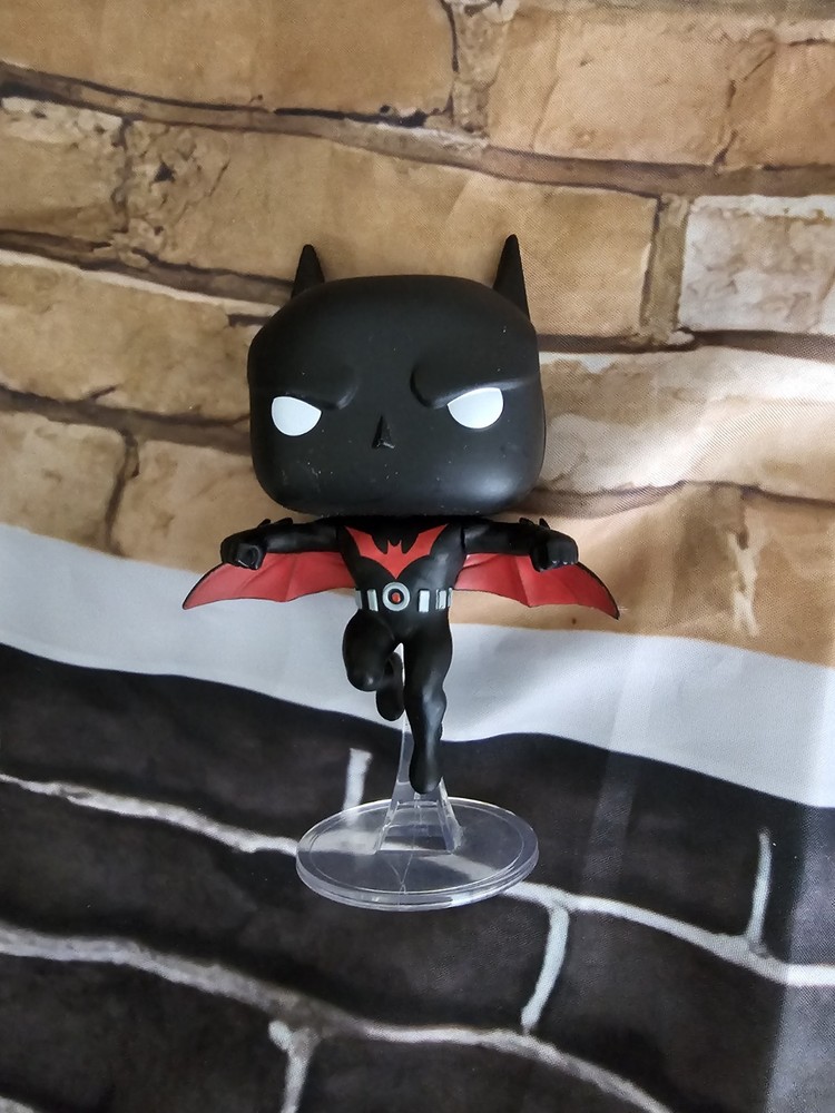 Funko Pop! Vinyl: DC Universe - Batman Beyond - Funko Exclusive #458