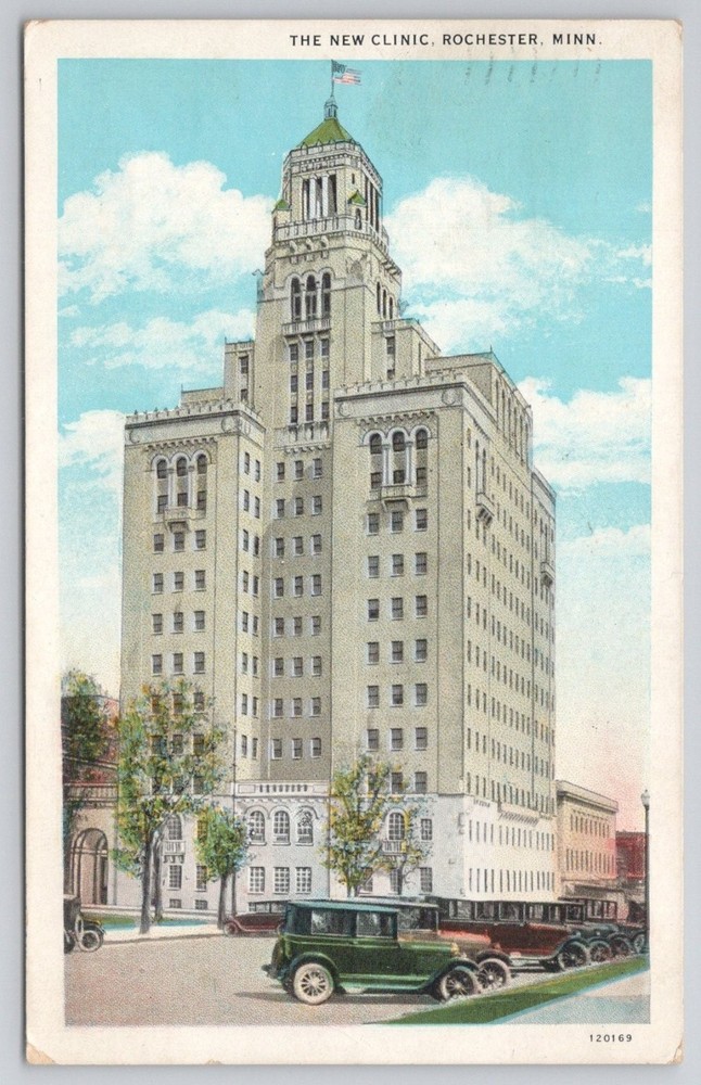 1931 Rochester MN Mayo Clinic New Building Vintage Postcard Minnesota