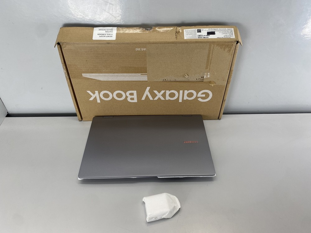 Samsung Laptop Galaxy Book 5 360 15.6