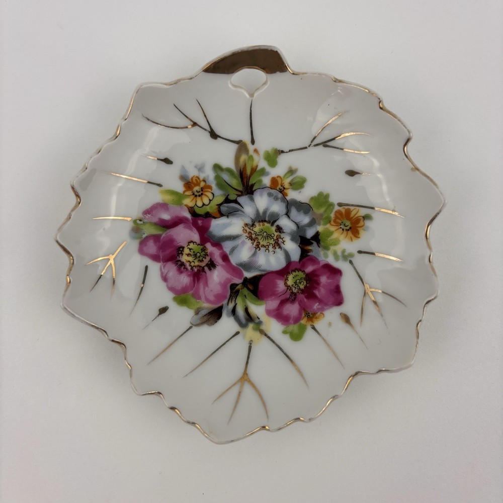 Vintage Made In Japan Gold Trim Pink White Floral Leaf Shaped Trinket Dish ~4.5”