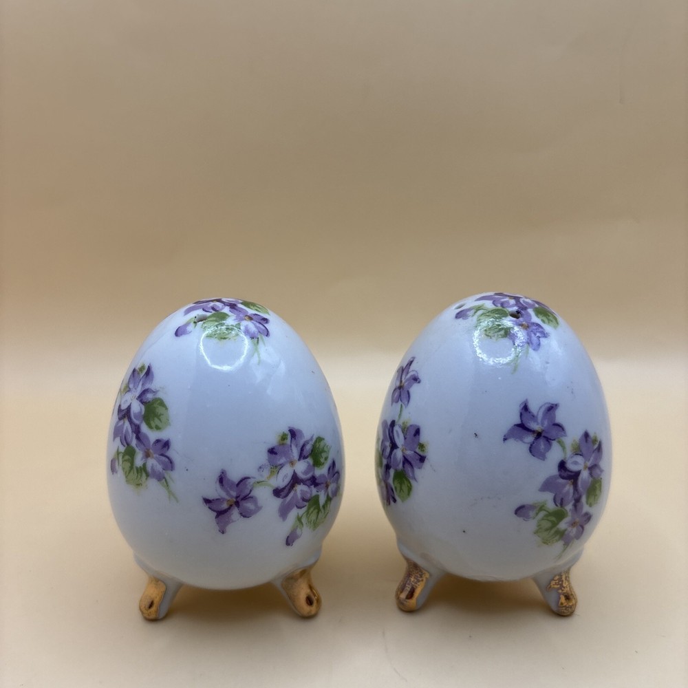 Vintage Enesco Footed Egg Shaped Salt & Pepper Shakers Violets~Made In Japan