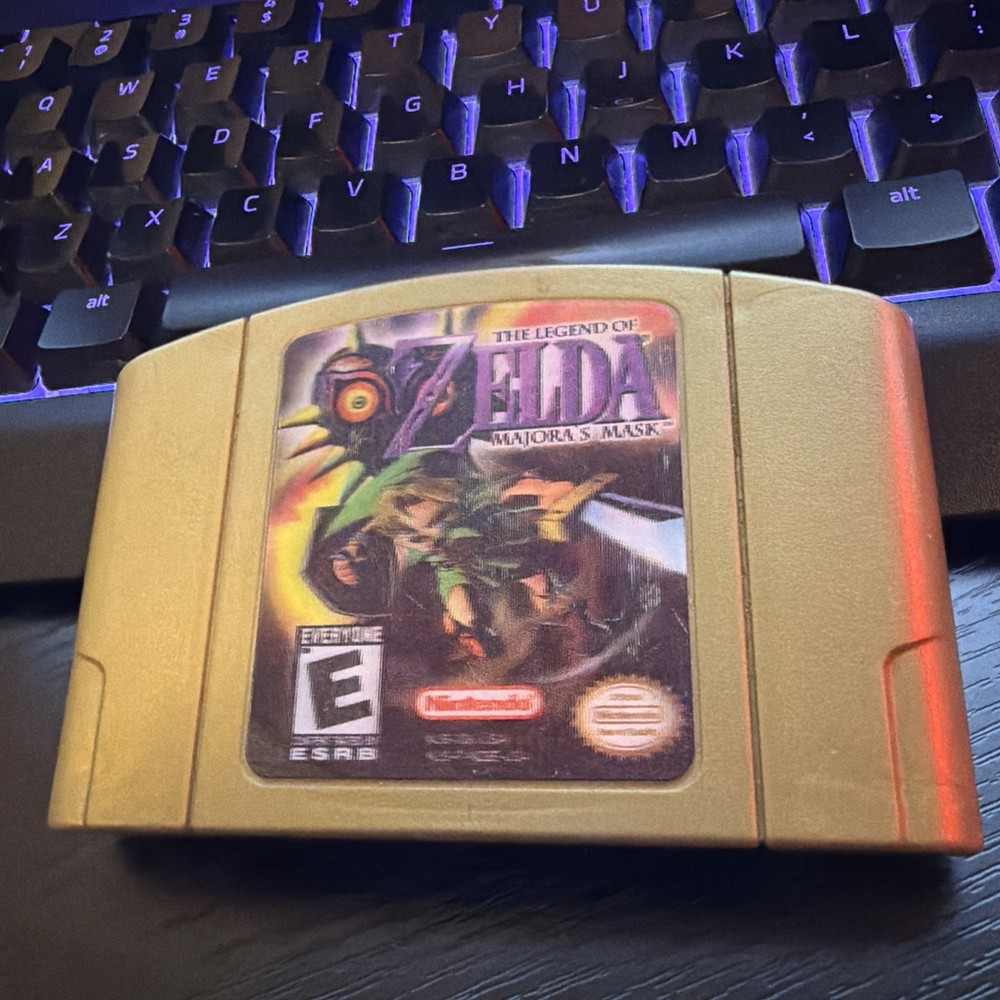 Nintendo 64 the Legend of Zelda: Majora's Mask Gold Holographic Edition