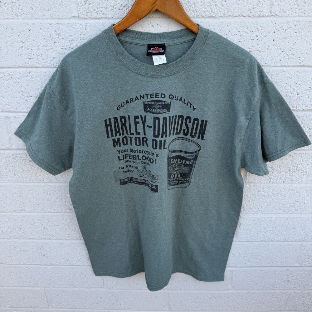 2018 Harley Davidson Motor Oil Large Green T-Shirt