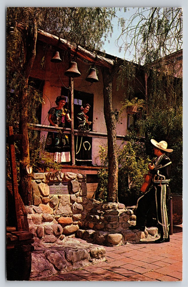 Los Angeles California~Avila Adobe Home Olvera Street~Vintage Postcard