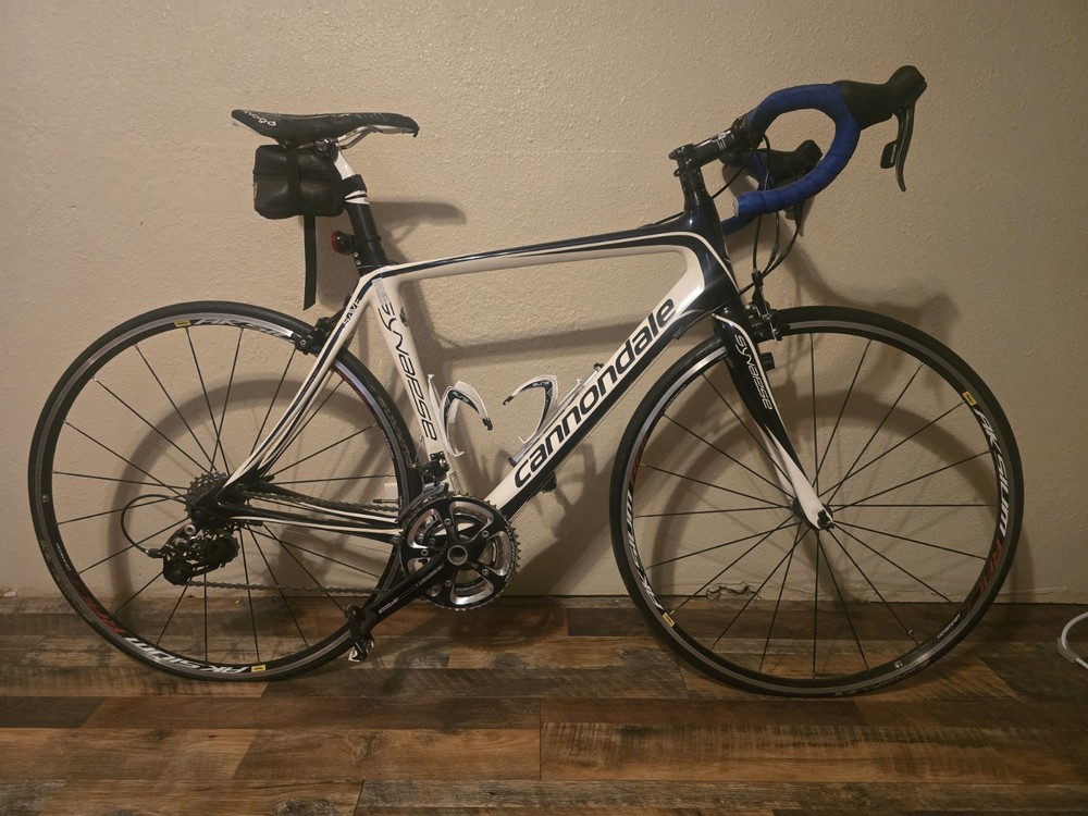 Cannondale Synapse Carbon Road Bike 54cm Bb30