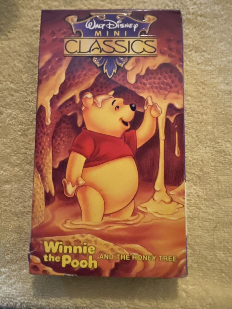 Walt Disney Mini Classics Presents Winnie The Pooh And The Honey Tree VHS Tape