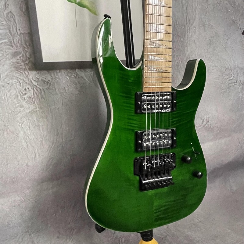 7-Strings Green ST Electric Guitar Solid Maple Fretboard Black Hardware 24 Frets