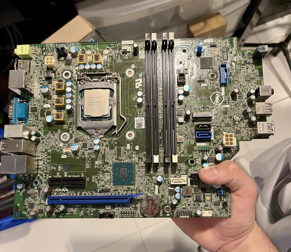Intel Core i7-7700 3.6GHz CPU + Dell OptiPlex LGA1151 DDR4 Motherboard Combo