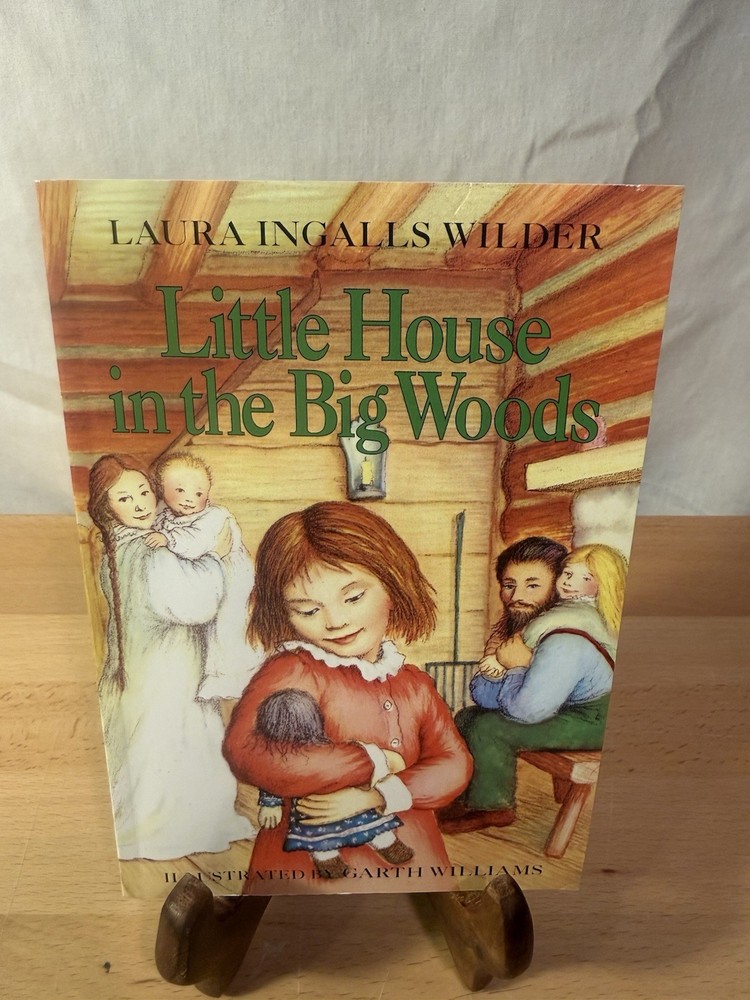Little House in the Big Woods by Laura Ingalls Wilder Pre Owned Paperback